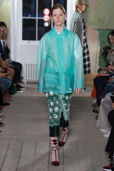 Look 62